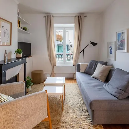 Enchanting 1bd Apartmenteiffel Tower River Banks Apartamento *